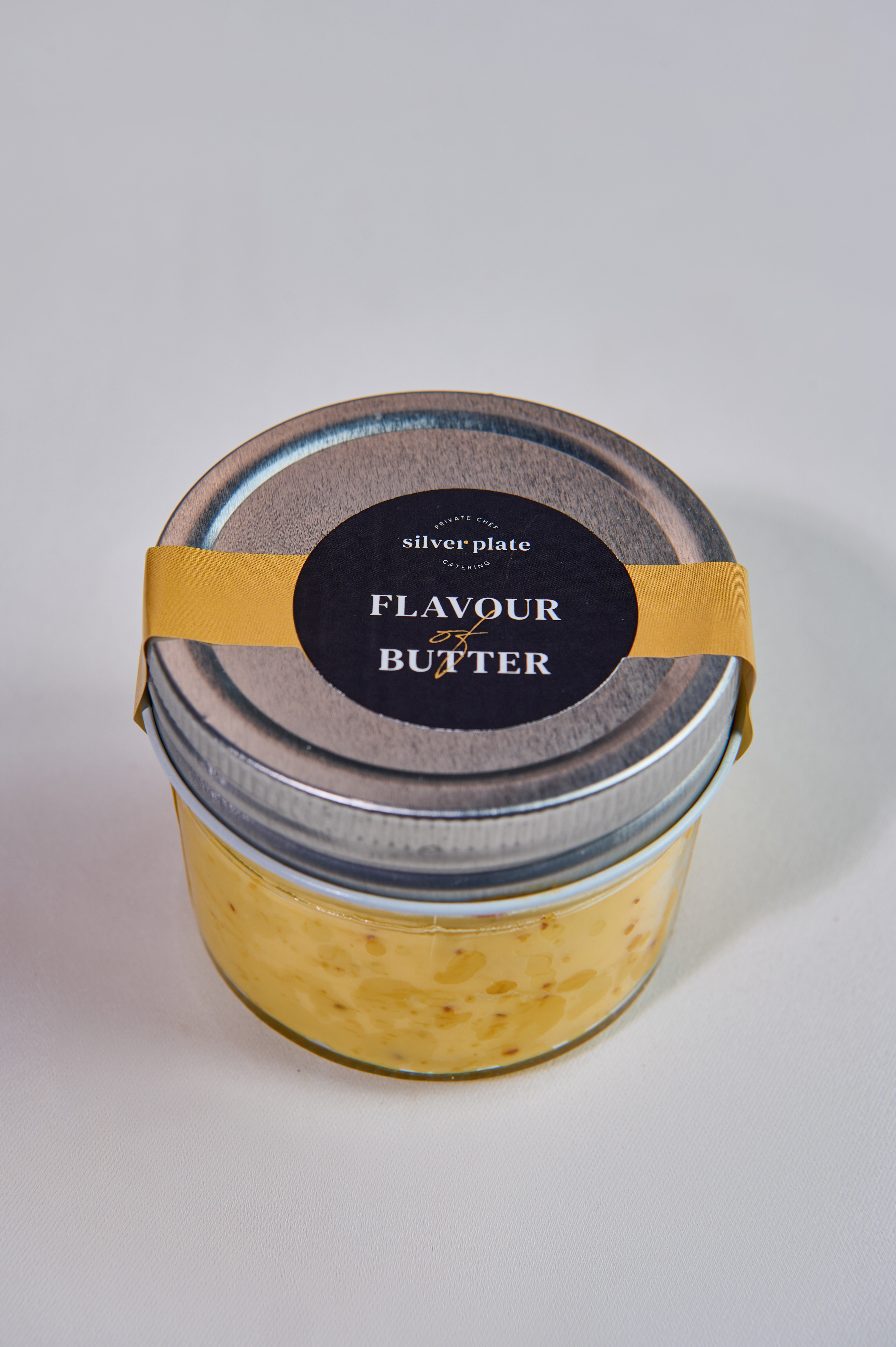 SMOKED BUTTER/ PINK PEPPER BUTTER