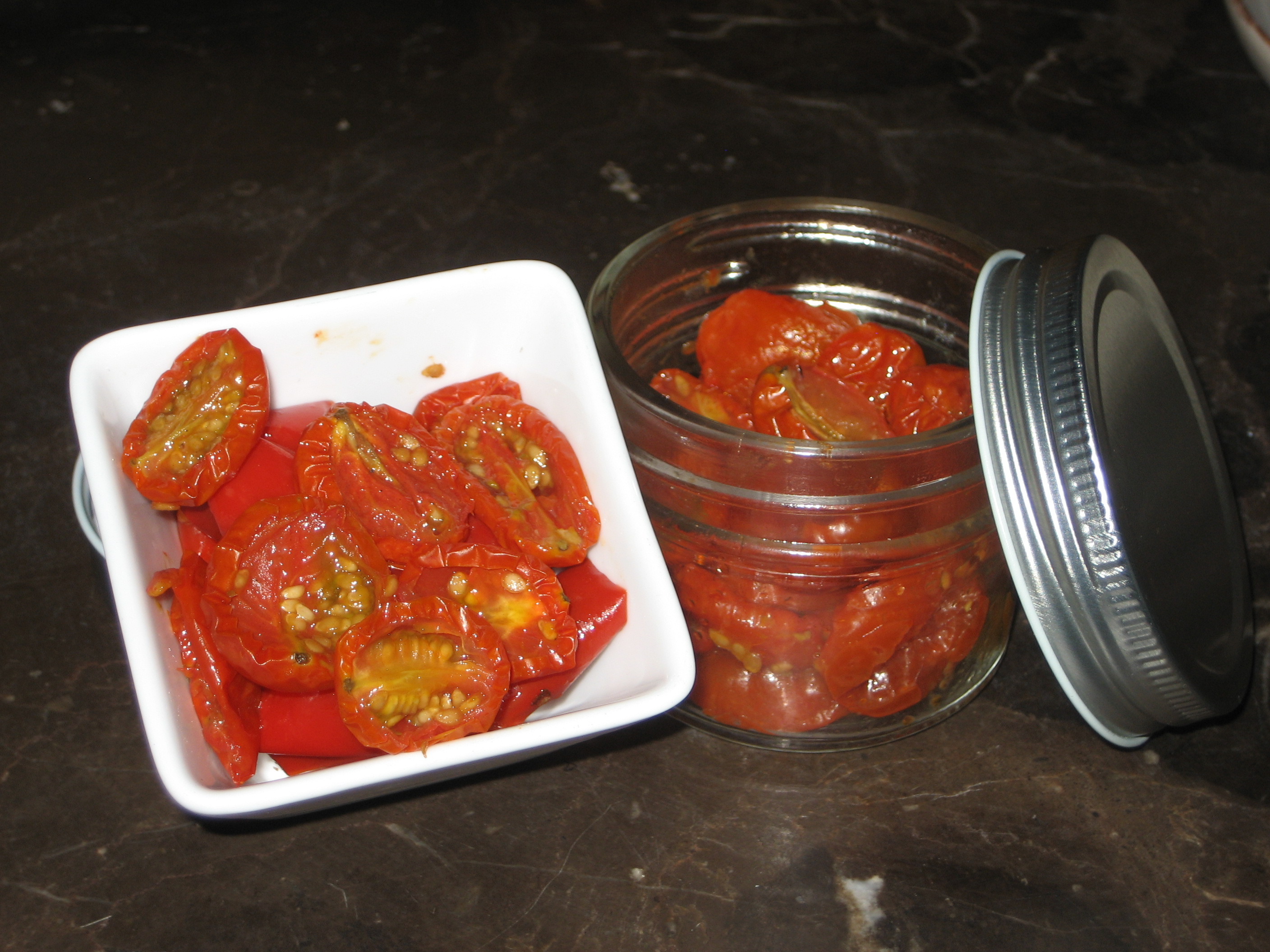 DRIED TOMATOES